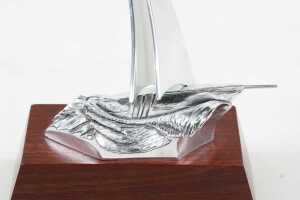 Don Sheil, figure of the racing yacht Noeleen III - 2