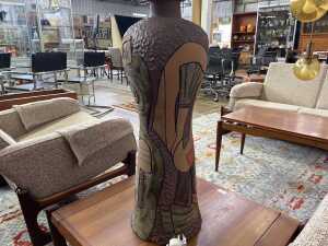 Mid-century terracotta lamp with abstract figural textured detail and white fabric shade - 5