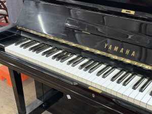 Yamaha U3 professional upright piano - 3