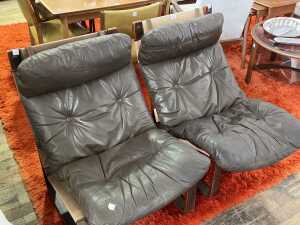 Pair of Tessa T8 lounge chairs - 2