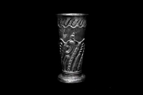 Victorian English sterling silver vase, weight 309g