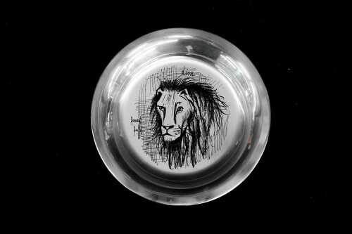 Bernard Buffet "Wildlife Series" Lion 1976 sterling silver plate, weight 204g