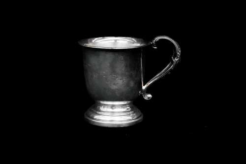 English sterling silver handled cup, weight 93g