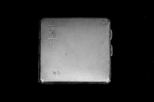 Art Deco English sterling silver cigarette case, weight 125g