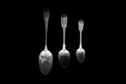 Three Georgian English sterling silver spoons, weight 115g