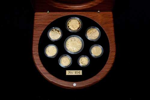 Year 2006 Eight Coin 24 carat gold proof set, totalling 122.15 grams