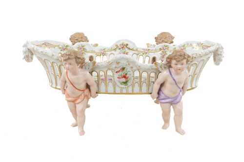 Antique Meissen style porcelain dish