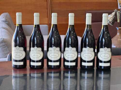 Six bottles Brown Brothers 1997 Shiraz
