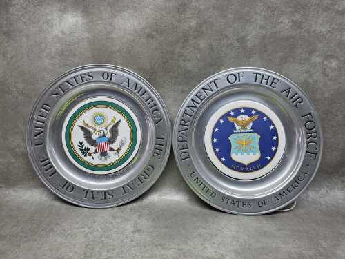 Two collectible aluminium plates with USA coats of arms