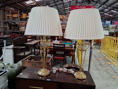 Pair of Hollywood Regency table lamps