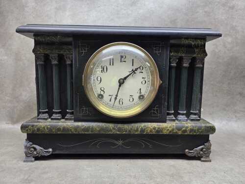 Session black lacquer mantel clock