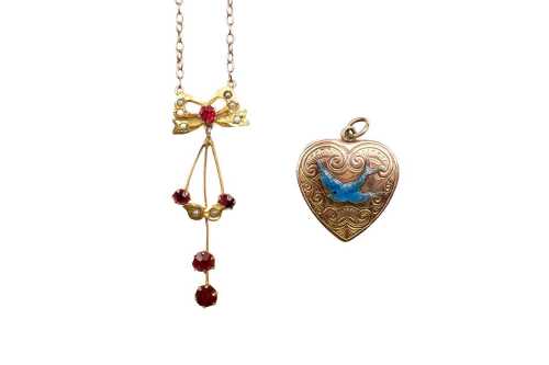 A vintage rolled gold paste and seed pearl necklace and a 9ct gold lined locket
