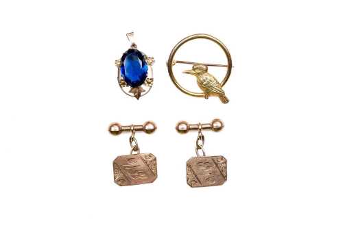 Collection of 9ct lined vintage jewellery