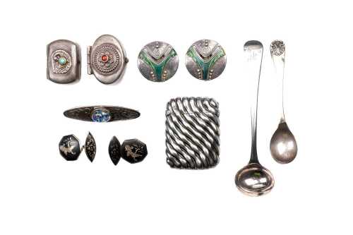 Collection of antique and vintage items in sterling silver