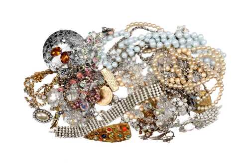 Collection of vintage costume jewellery