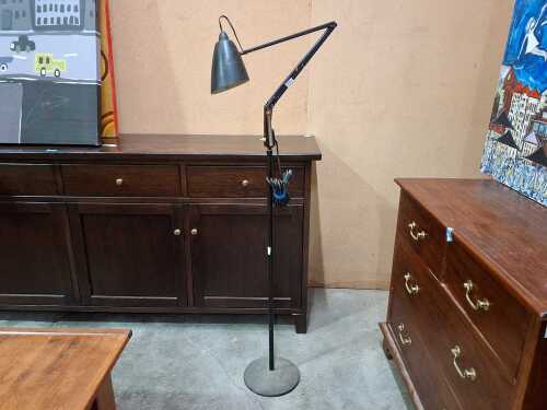 Planet mid-century standard lamp