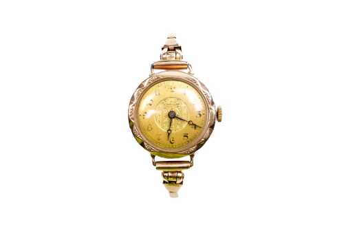 An antique Dunklings watch in 9 carat rose gold