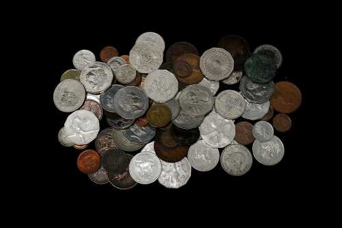 Group of assorted coins.