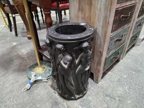 Classical figure umbrella stand