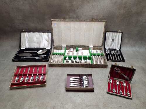 Boxed cutlery sets, including Elkington pastry forks