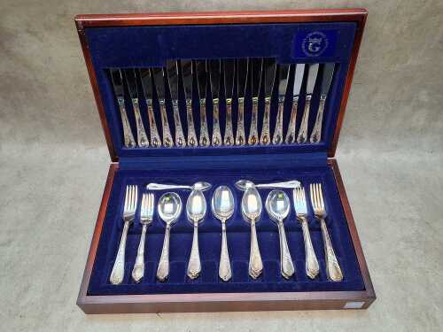 Grosvenor silver-plated cutlery setting for eight