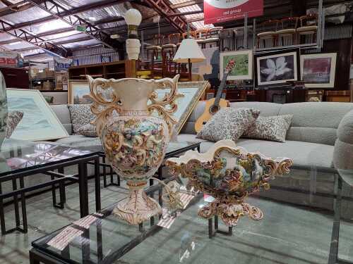 Two Capodimonte porcelain pieces including a lamp base and centrepiece bowl