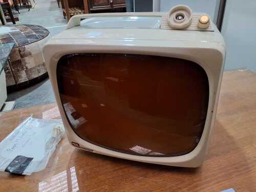 Vintage 1957 Pope Motorola 'Walkabout' portable television