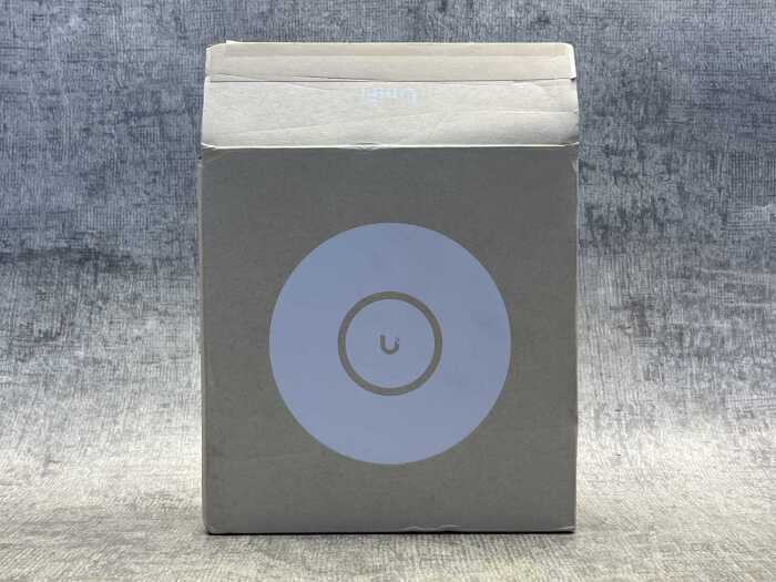 Ubiquiti UniFi U6+ WiFi router