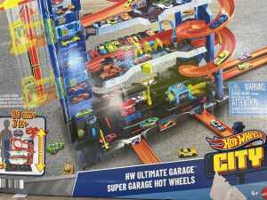 Hot Wheels Ultimate Garage - 2