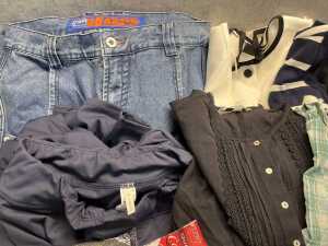 Group of Women's clothing size L - 2