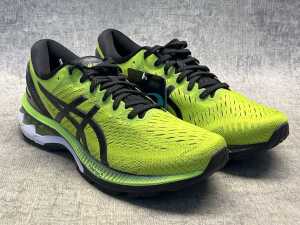 Asics Gel-Kayano 27 size US 8.5 Men's