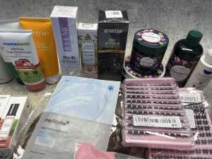 Group of beauty products - 3
