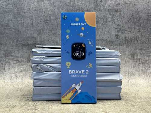 Eight BiggerFive Brave 2 kids smart watches