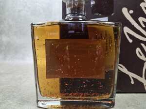 Canadian maple whisky with 24 carat gold, 750ml - 2