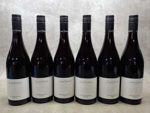 Small Wonder Pinot Noir 2024, six bottles