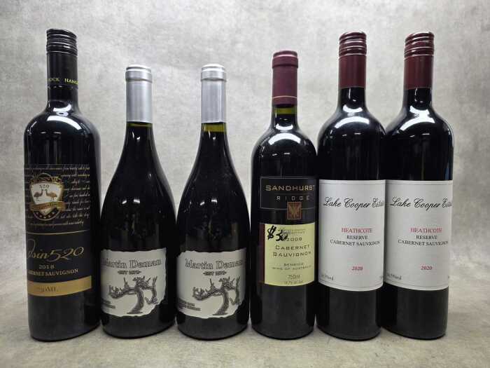 Mixed red wine, six bottles