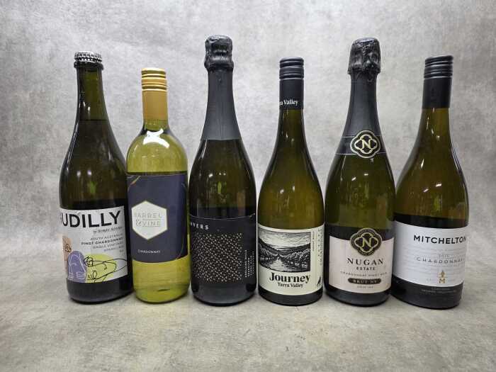 Mixed white and sparkling wine, six bottles