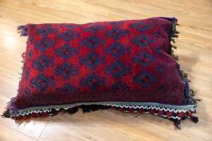 Afghan tent handmade wool pillow - Dimensions 110 x 150cm - 4