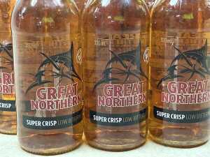 Great Northern, seventeen bottles - 2