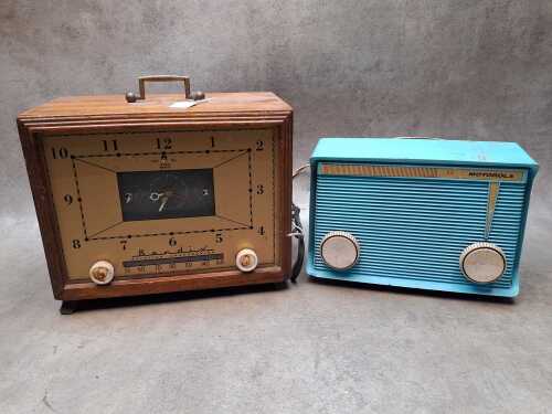 Two vintage American radios