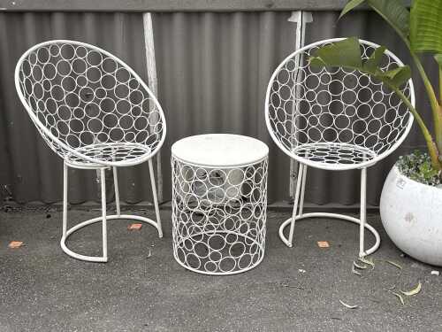 Three-piece white metal outdoor setting