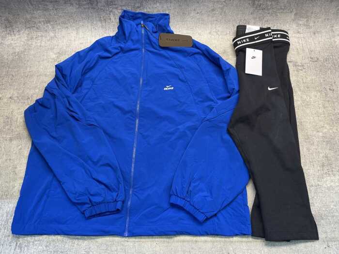 Nike X SKIMS nylon jacket & High Waisted Capri leggings size S