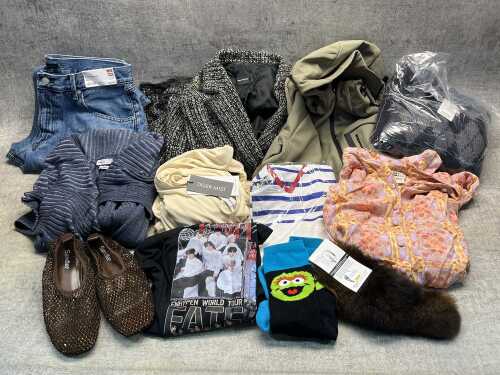 Group of Women's clothing size M