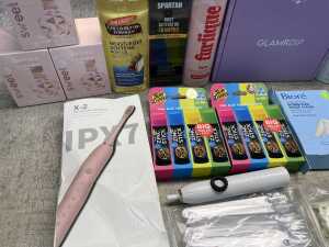 Group of beauty products - 4