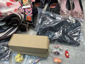 Group of Women's accessories - 5
