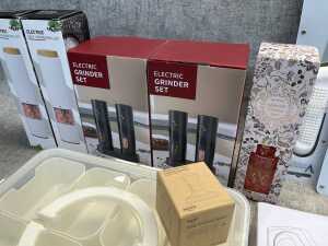 Group of homewares - 3