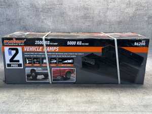 Two Horusdy vehicle ramps