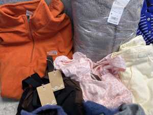Group of Women's clothing size M - 2