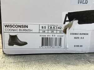 Hush Puppies Wisconsin size US 9.5 - 5