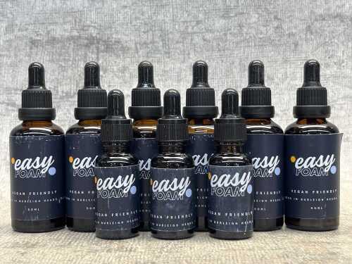 Group of Easy Foam vegan cocktail foamer